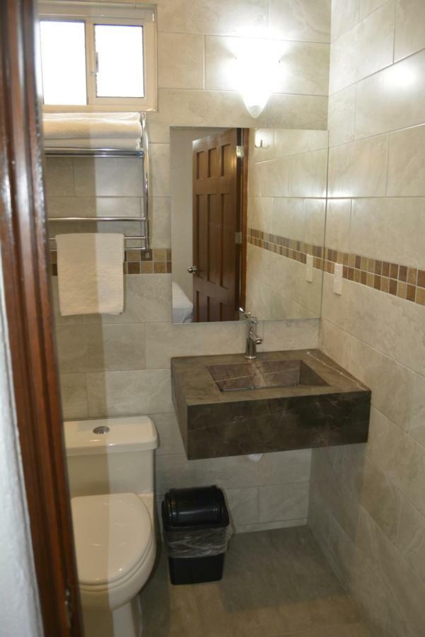 Suites Bajio ليون المظهر الخارجي الصورة